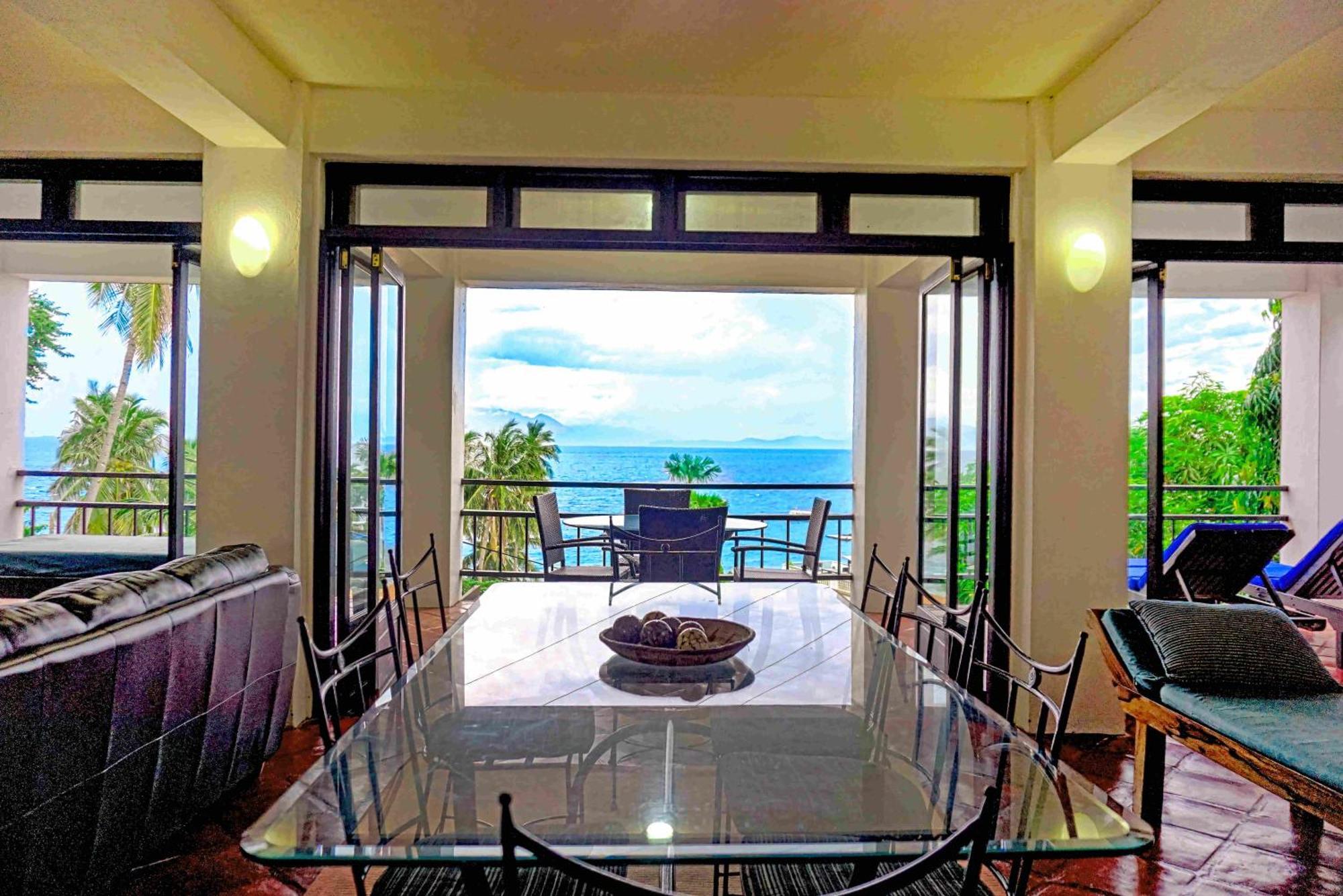 Out Of The Blue Resort Puerto Galera Kamer foto